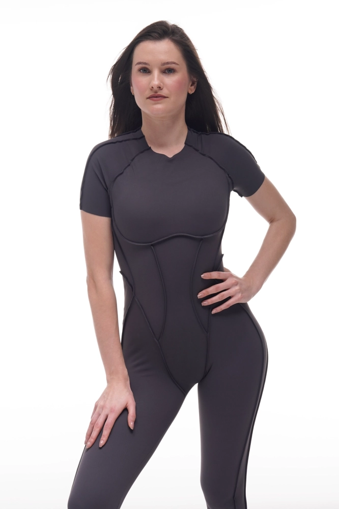 grafitowy kombinezon sportowy otwarte plecy długa nogawka